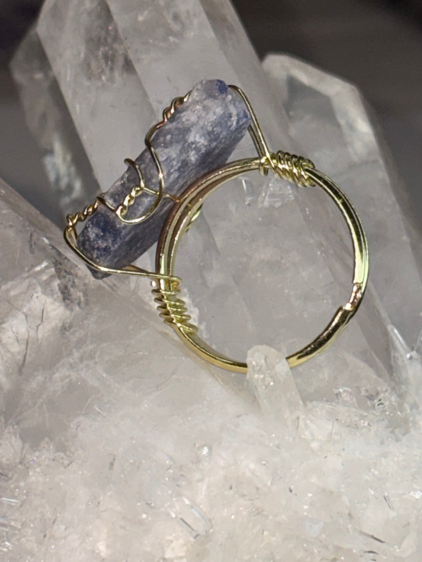 Anello sodalite regolabile
