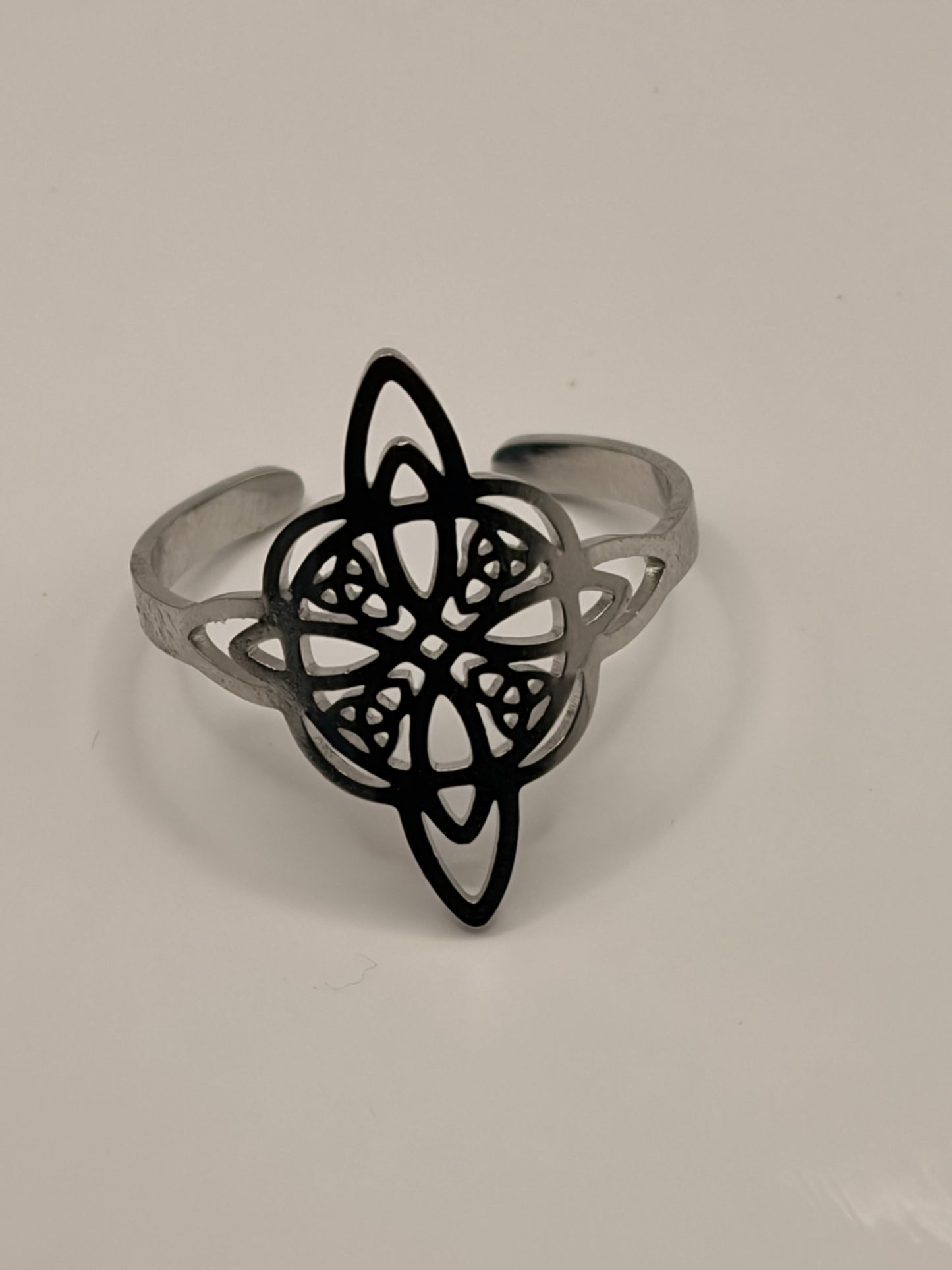 Anello nodo della strega